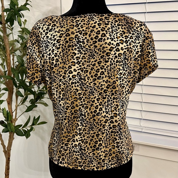 Vintage Leopard Print Short Sleeve Top - Picture 3 of 8
